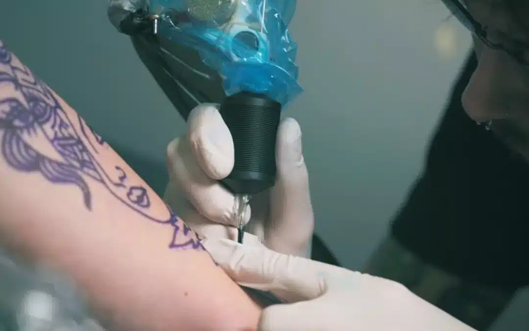 Garçon Méchant – Vidéo tatouage